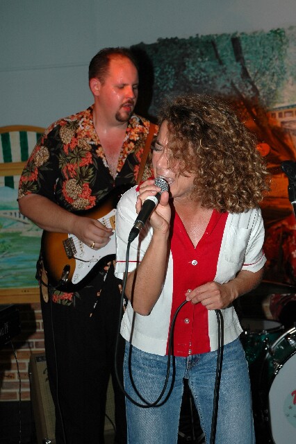 min 2006 06 11 guinguette mp 324